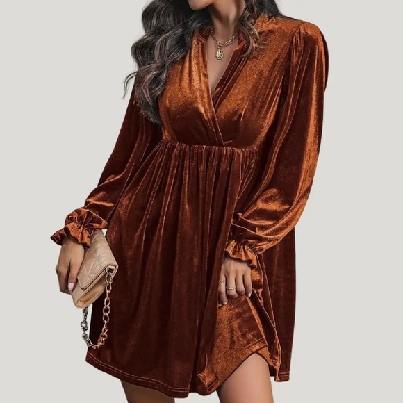 NWT Velvet Surplice Neck Relax Fit Mini Dress - Picture 2 of 7